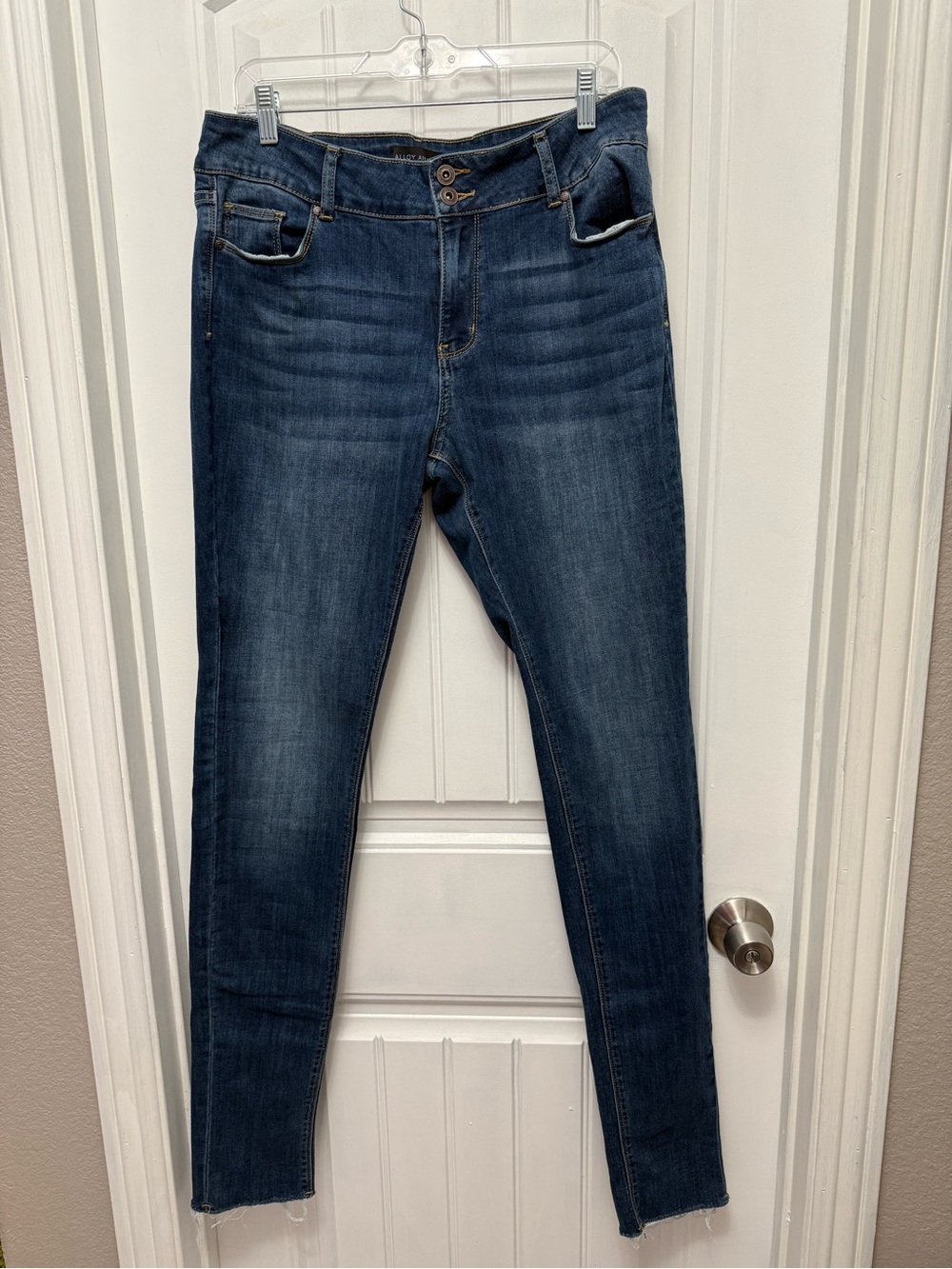 Alloy Apparel Jeans Womens Sz 16 34x35 Tall Blue Denim Stretch High Rise (48-1)